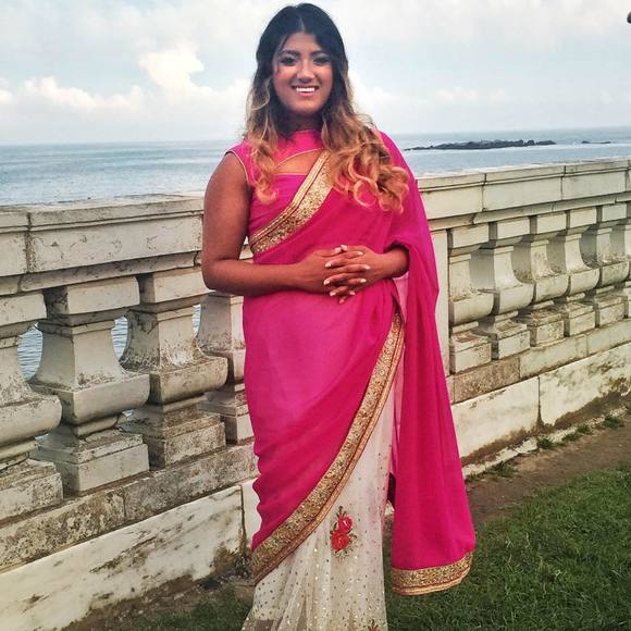 Meet your Posher, Myra - Picture 1 of 1